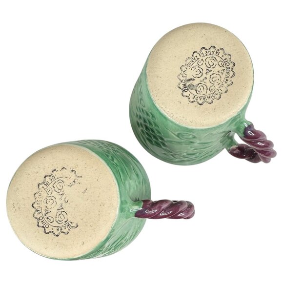 2 Fioriware Jardinware Grape Garland Embossed Leaf Mugs Green Twisted Handle - Picture 6 of 7